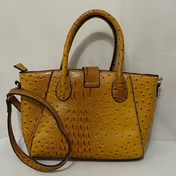Mezon Mustard Crossbody Bag - Picture 2 of 6